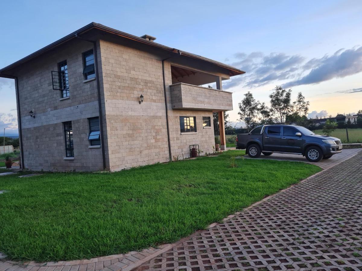 The Landing Nanyuki Cottages Eksteriør billede